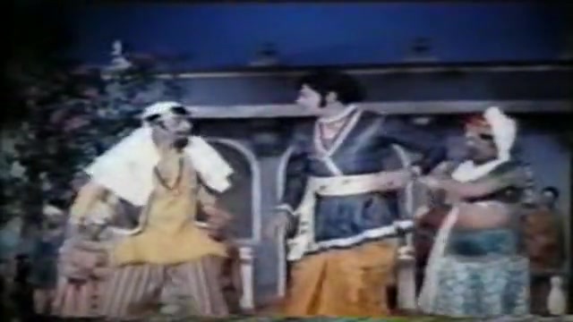 Madhuraiyai Meetta Sundharapandiyan HD Sample.mp4